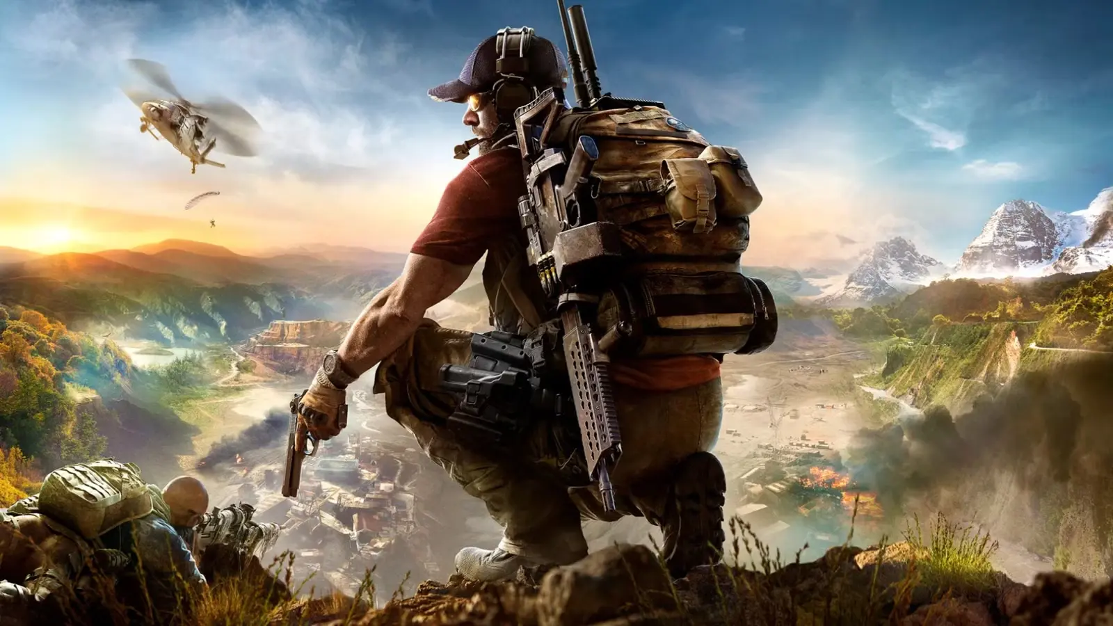 Ghost Recon Wildlands tēls ar mugursomu un ieroci skatās uz Bolīvijas ainavu no kalna.